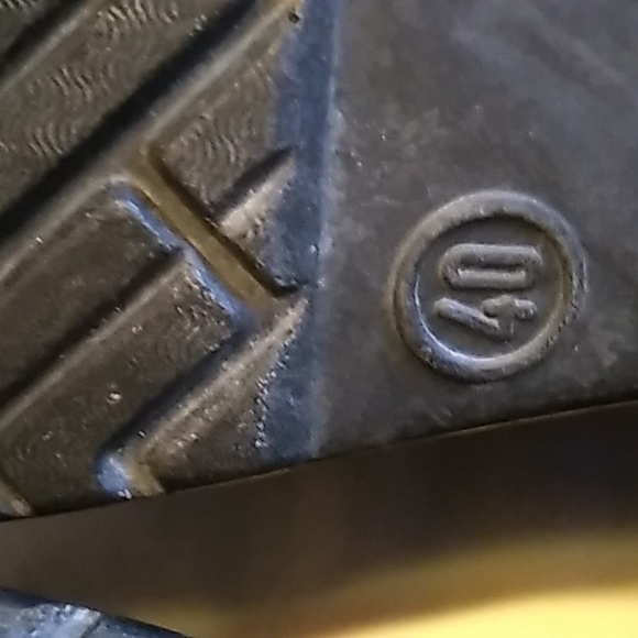 Womens Dansko black nursing shoes clogs size 40 ๐ In Very good condition!!!๐ - Picture 9 of 9